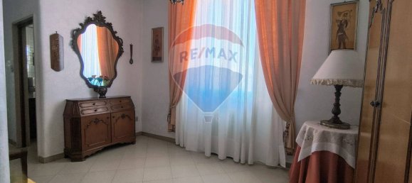 3 Schlafzimmer Wohnung in Trani, Italy, Nr. 318664 12