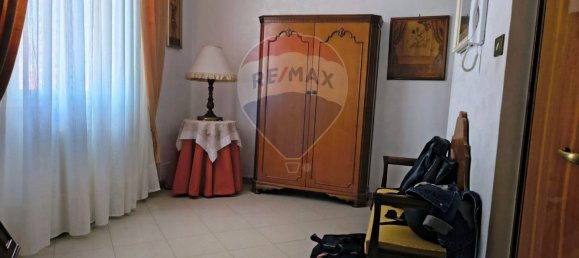 3 Schlafzimmer Wohnung in Trani, Italy, Nr. 318664 2