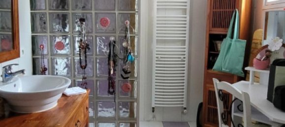 3 bedrooms House in Saint-Quentin, France No. 44621 14