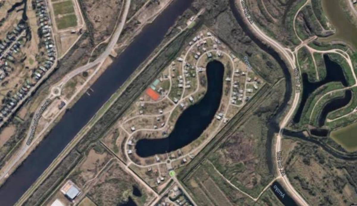  Land in Tigre, Argentina No. 111228