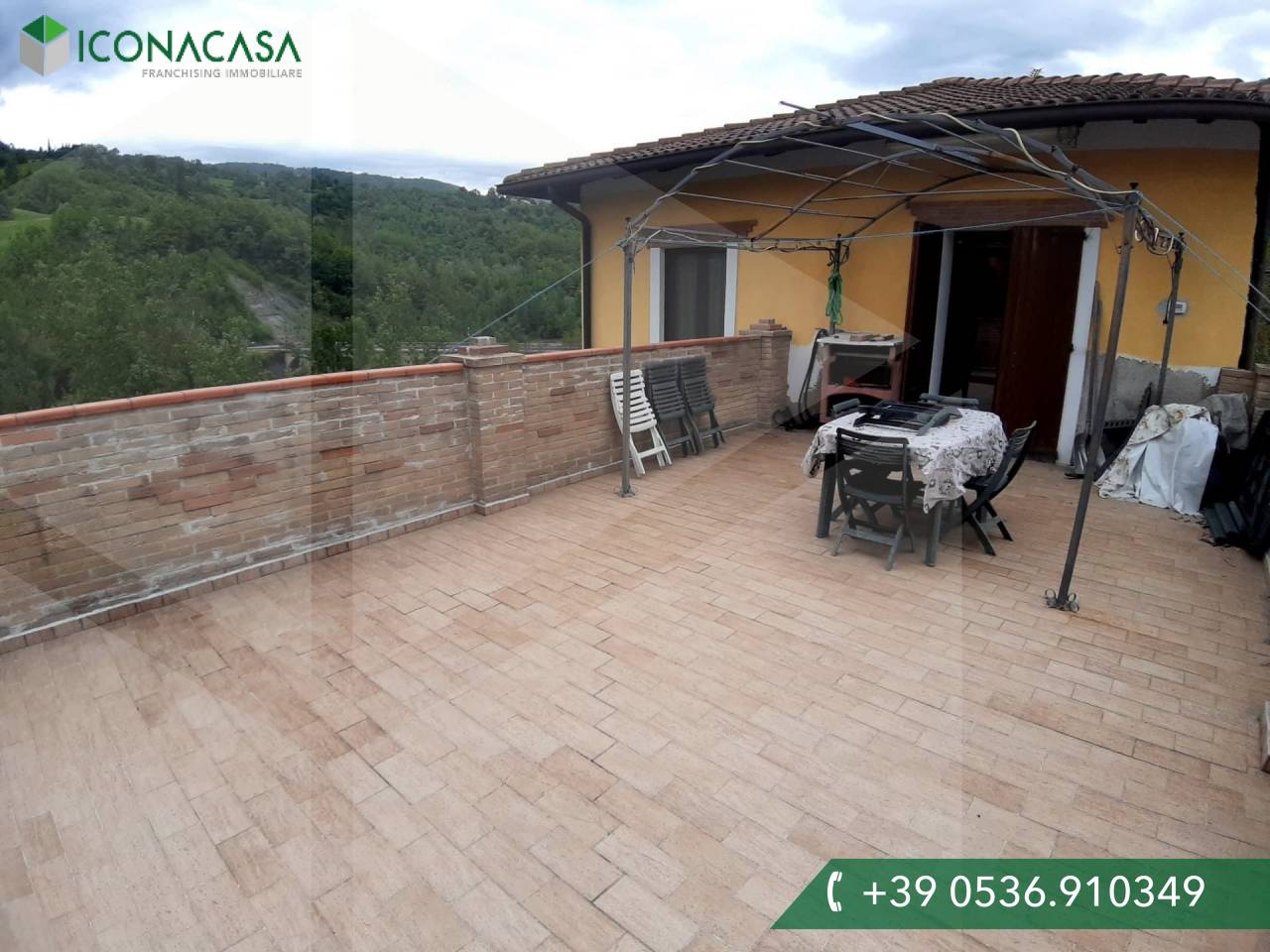 4 rooms Apartment in Toano, Italy No. 18704