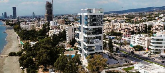 Квартира с 4 спальнями в Агиос Тихонас, Кипр № 19417 4