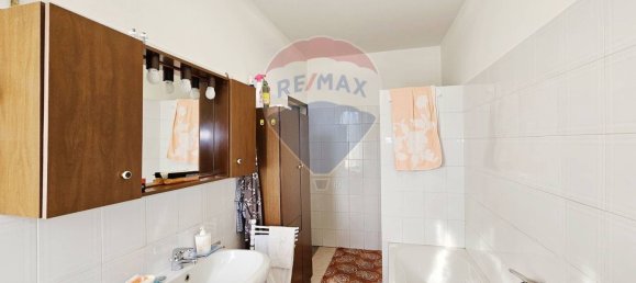 6 bedrooms House in Venegono Superiore, Italy No. 167301 28