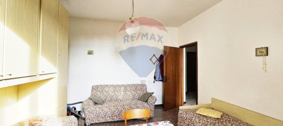 6 bedrooms House in Venegono Superiore, Italy No. 167301 22