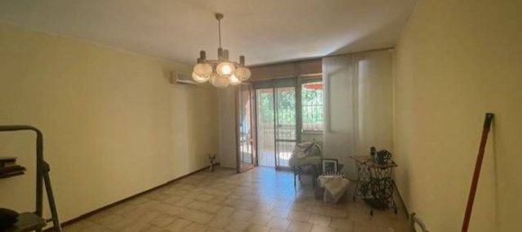 3 rooms Apartment in Cassano d'Adda, Italy No. 330367 4