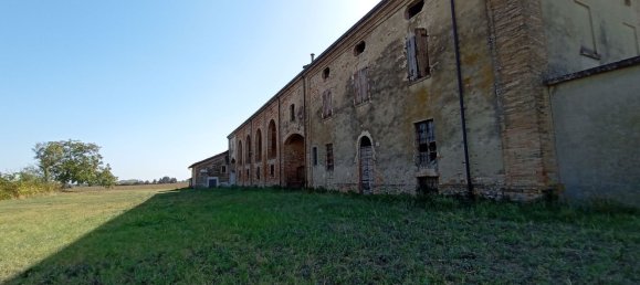 20 rooms House in Fiorenzuola d'Arda, Italy No. 118531 39