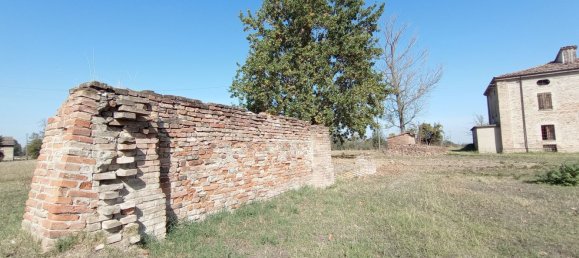 20 rooms House in Fiorenzuola d'Arda, Italy No. 118531 5