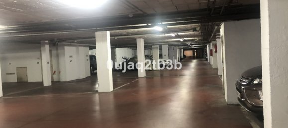 4 bedrooms Apartment in Marbella, Spain No. 81589 4