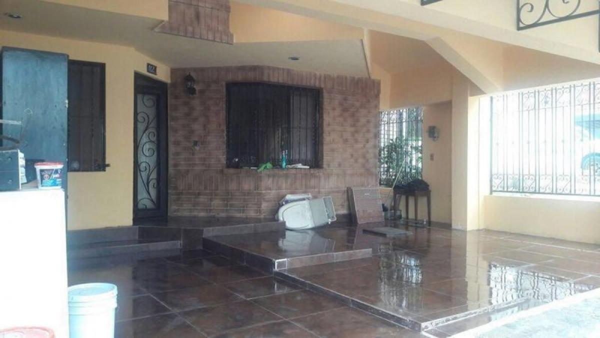 Casa T3 em Nuevo Leon, Mexico N.º 176031