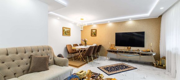 5 rooms Townhouse in Furth, Germany No. 18442 2