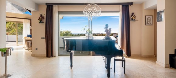 3 bedrooms Penthouse in Malaga, Spain No. 100901 13