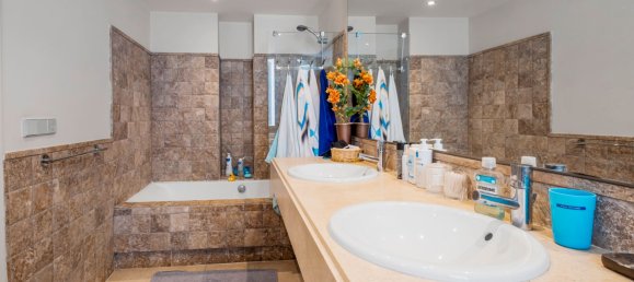 3 bedrooms Penthouse in Malaga, Spain No. 100901 19