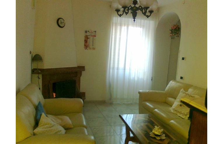 Дом с 5 комнатами в Сант Анджело а Фазанелла, Италия № 254951