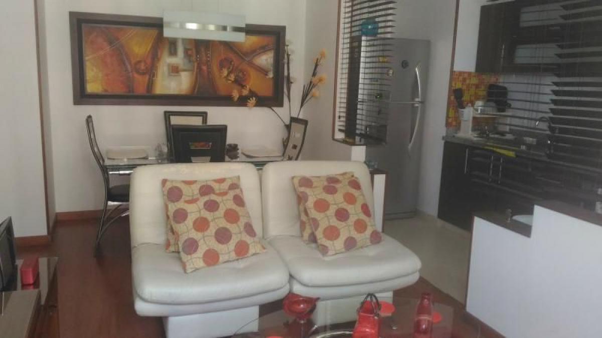 3 bedrooms House in Bogota, Colombia No. 12825