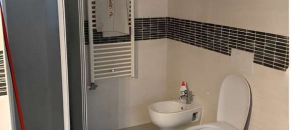 Apartamento de 3 habitaciónes en Busto Arsizio, Italy No. 1681 5