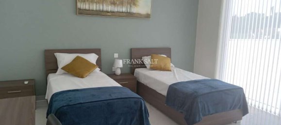 3 bedrooms Penthouse in Victoria, Malta No. 5984 16