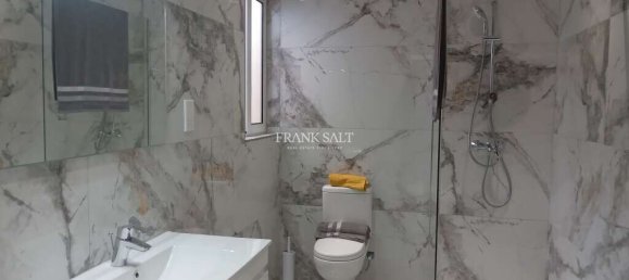 3 bedrooms Penthouse in Victoria, Malta No. 5984 14