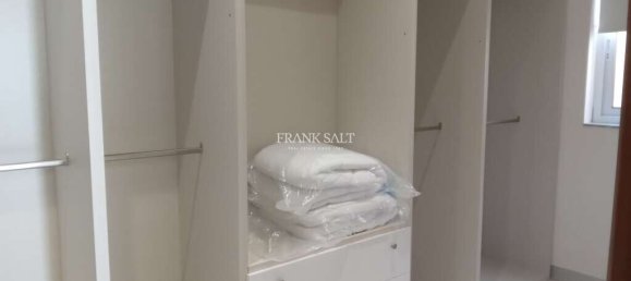 3 bedrooms Penthouse in Victoria, Malta No. 5984 13