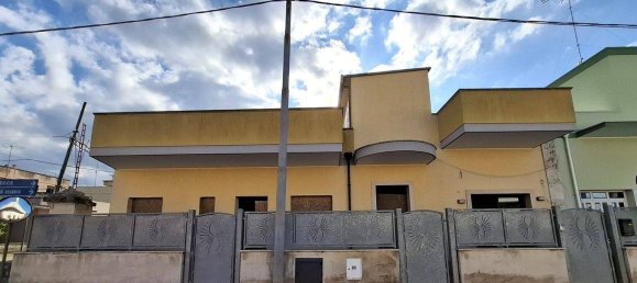 2 rooms Commercial property in San Donato di Lecce, Italy No. 138253 17