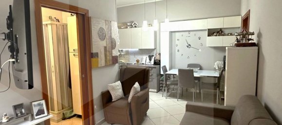 2 rooms Apartment in Pomigliano d'Arco, Italy No. 20770 3