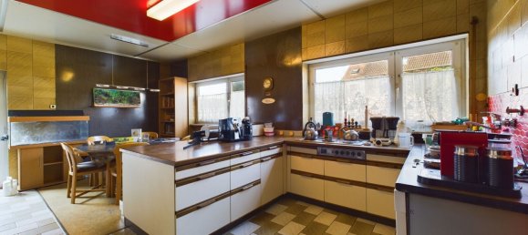 9 bedrooms Townhouse in Hochtaunuskreis, Germany No. 114285 6