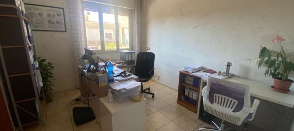 3 rooms Apartment in Fara in Sabina, Italy No. 300830 4