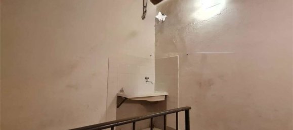 5 rooms Apartment in Jesi, Italy No. 262422 9