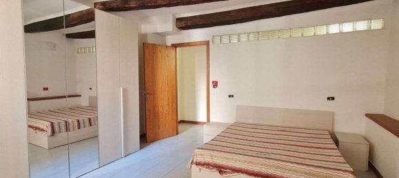 5 rooms Apartment in Jesi, Italy No. 262422 11