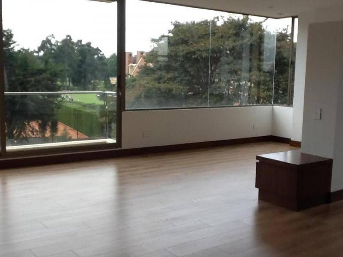 3 bedrooms House in Bogota, Colombia No. 10291