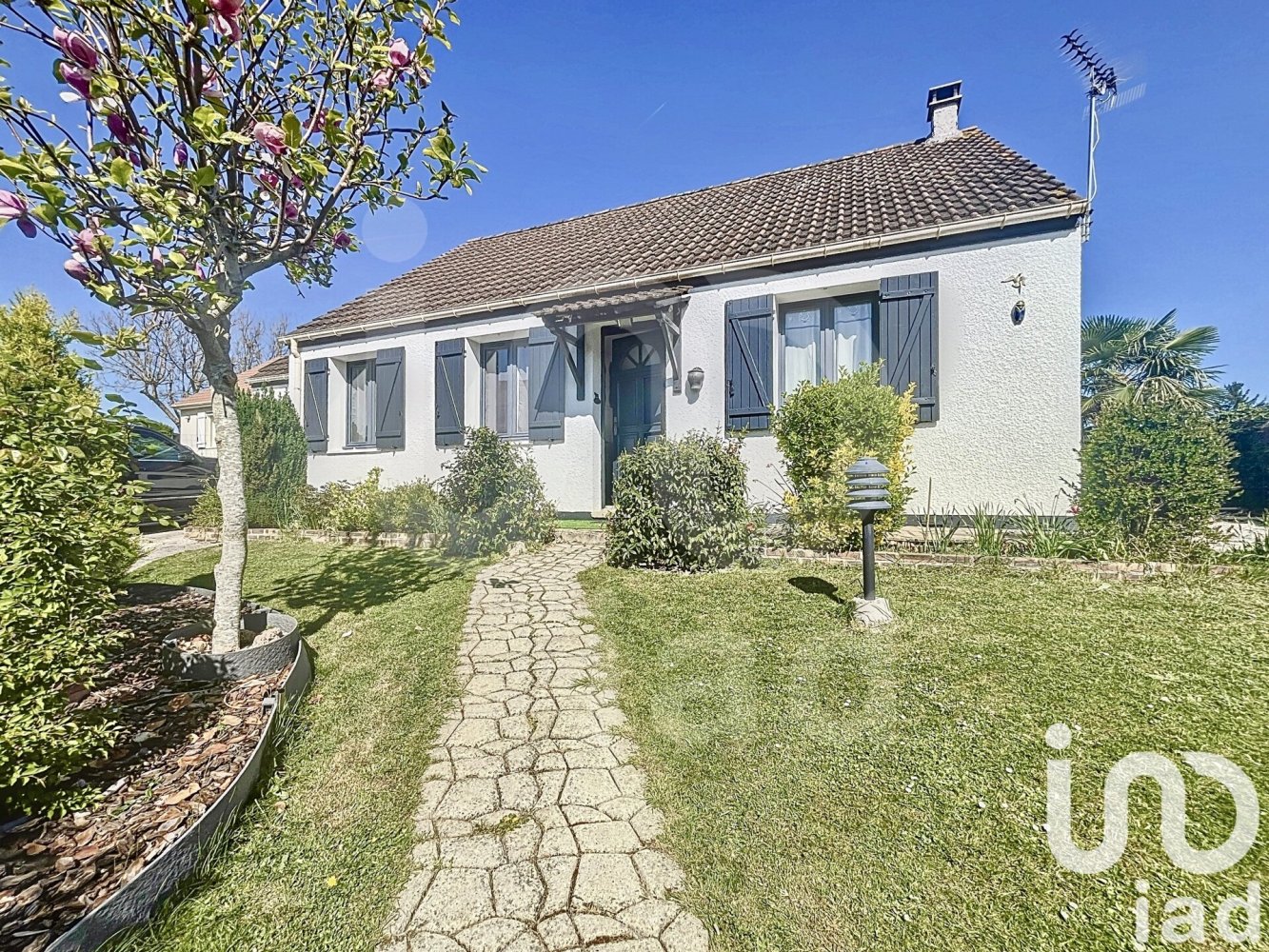 5 chambres Maison à Pontault-Combault, France No. 298879