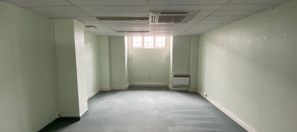  مكتب في Mulhouse, France 286متر مربع رقم 94885 12