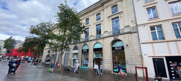  مكتب في Mulhouse, France 286متر مربع رقم 94885 2