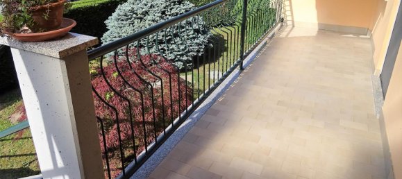 6-salle Villa à Alba, Italy No. 133430 2