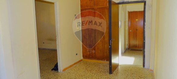 2 Schlafzimmer Wohnung in Catania, Italy, Nr. 295532 7