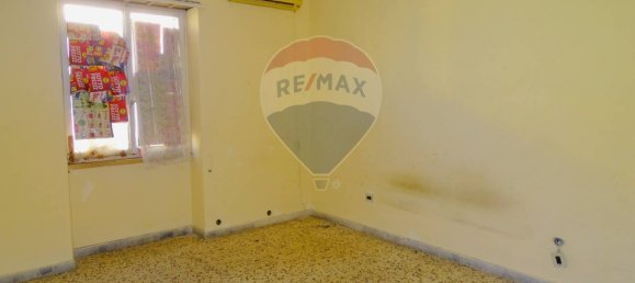 2 Schlafzimmer Wohnung in Catania, Italy, Nr. 295532 8