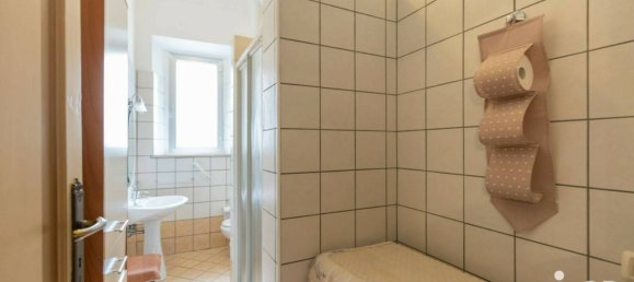 4 غرف نوم شقة في Osimo, Italy رقم 84850 12