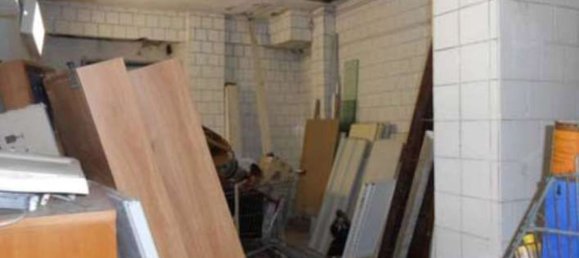 111m² Commercial property in Pomezia, Italy No. 98032 17