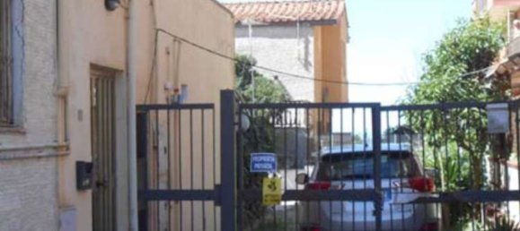 111m² Commercial property in Pomezia, Italy No. 98032 9