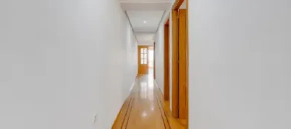 Apartamento de 3 dormitorios en Torrevieja, Spain No. 100181 4