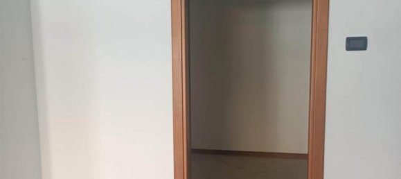 2 rooms Commercial property in Mantua, Italy No. 240632 6