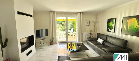 Дом с 3 спальнями в Ле Эссар-ле-Руа, Франция № 327215 12