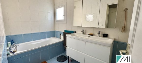 Дом с 3 спальнями в Ле Эссар-ле-Руа, Франция № 327215 17