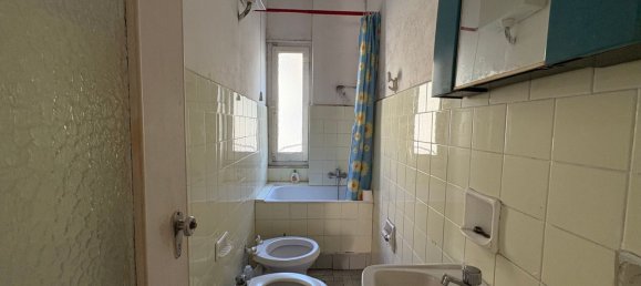 3-Zimmer Wohnung in Genoa, Italy, Nr. 208853 13