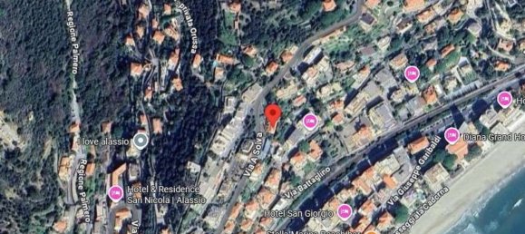 8 bedrooms Apartment in Alassio, Italy No. 334720 4