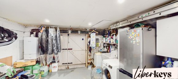 3 bedrooms House in Morsang-sur-Orge, France No. 308869 10