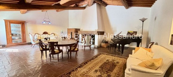 8 rooms House in Rignano sull'Arno, Italy No. 42189 50