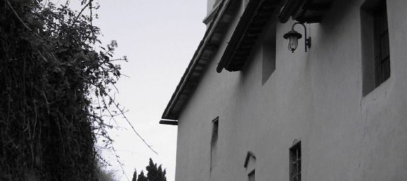 8 rooms House in Rignano sull'Arno, Italy No. 42189 16