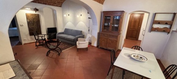 8 rooms House in Rignano sull'Arno, Italy No. 42189 23