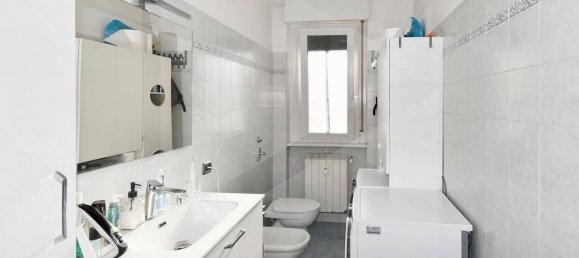 3 bedrooms Apartment in Legnano, Italy No. 17350 17