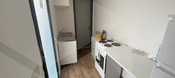 3 rooms Apartment in Bari, Italy No. 20495 15